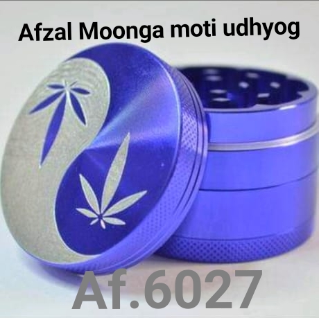 metal herb grinder