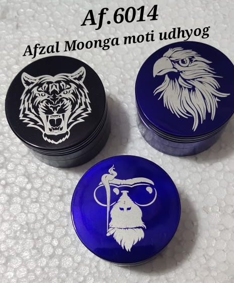 metal herb grinder